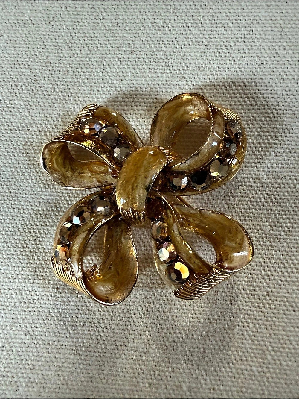 Bow Brooch in Gold & Brown